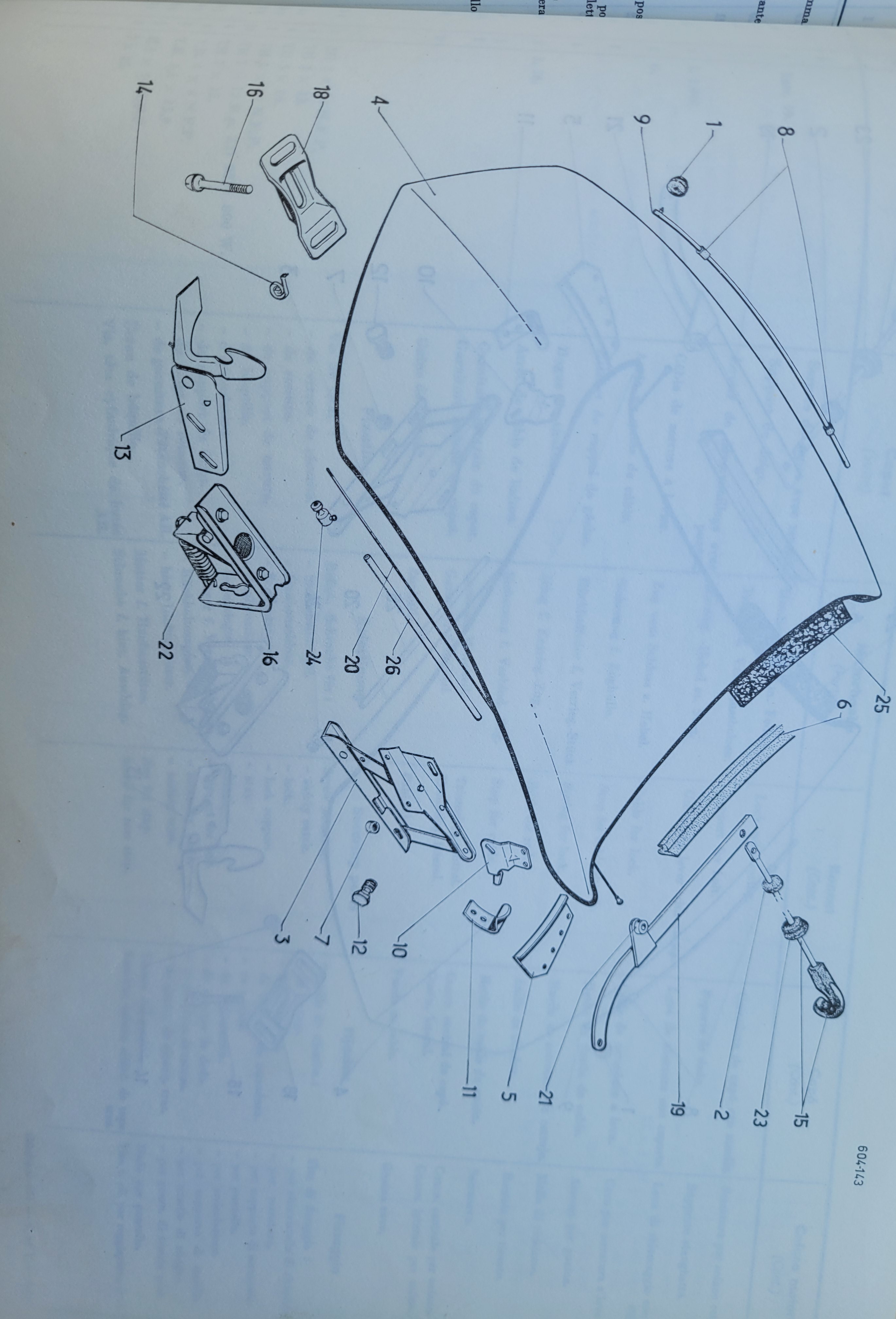b01617604-id-motorhaube.jpg
